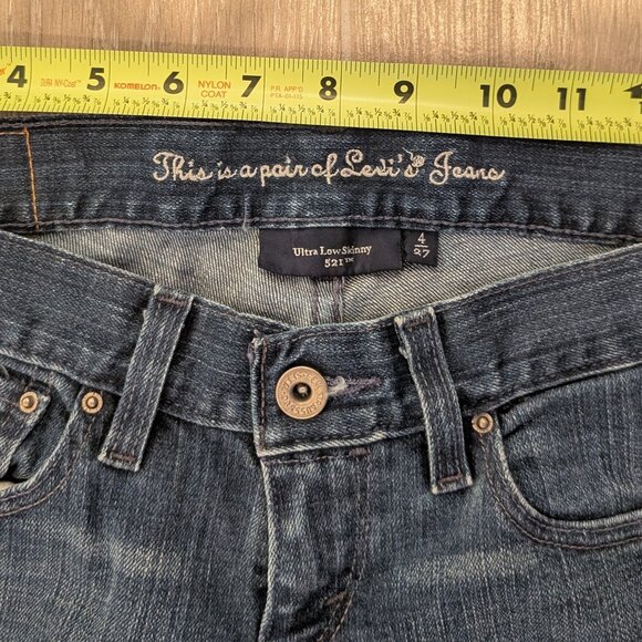 Levi's Ultra Low Skinny 521 Jeans - Picture 14 of 16